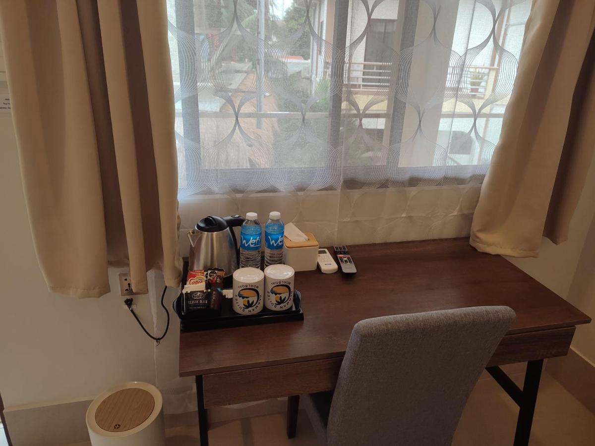Harman Suites Моалбоал Екстер'єр фото